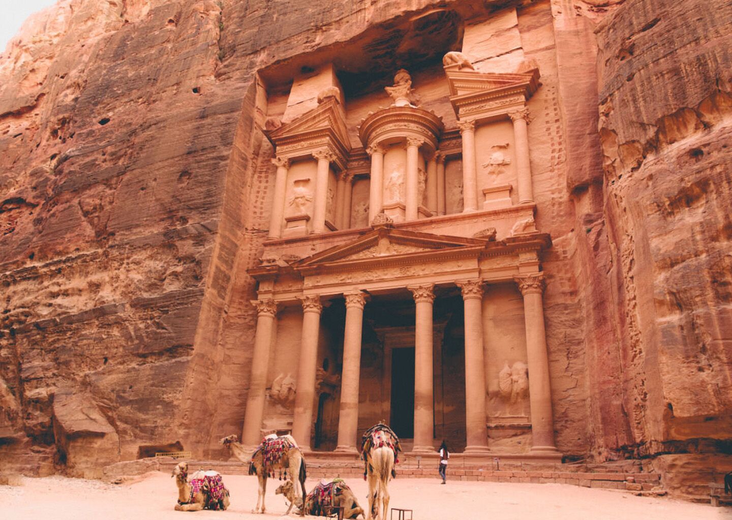 RT-HL-01-Day11-Header-petra-zoomedout-2