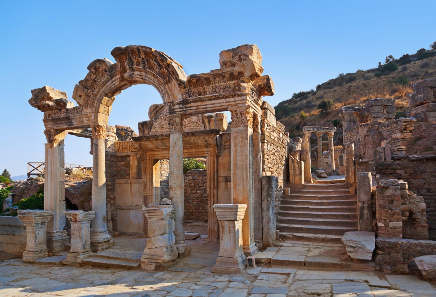 Ancient,Ruins,In,Ephesus,Turkey,-,Archeology,Background