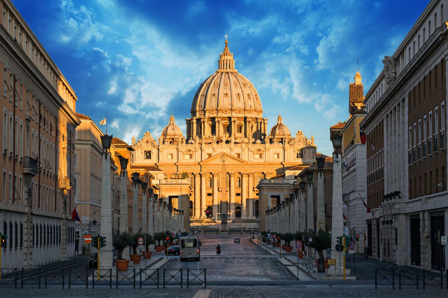 RT-07-Rome-Fatima-Lourdes-Spain-g15-1440×958-1-1440×958-3