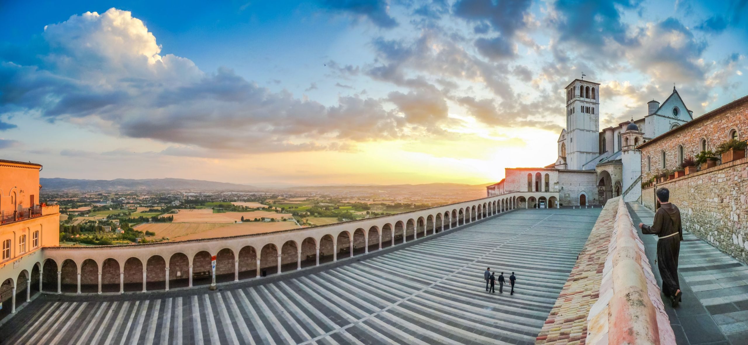Italy-Assisi…ii..shutterstock_318844202